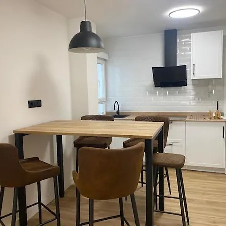 Centro Cabrales 31 * Gijón