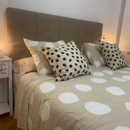 아파트 Centro Cabrales 31 기욘