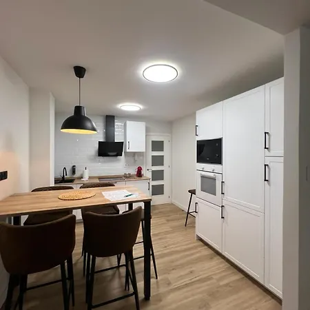 Appartamento Centro Cabrales 31 *